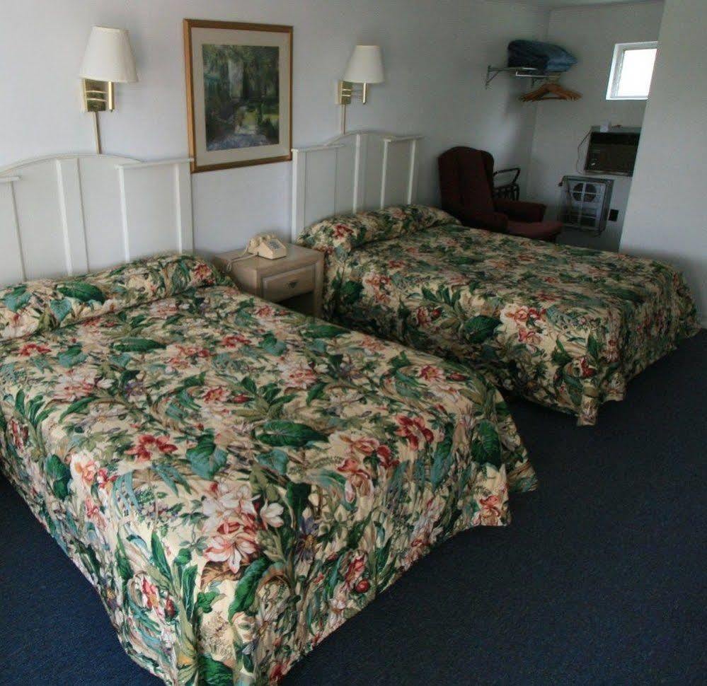 Cabin City Motel Cape May Buitenkant foto